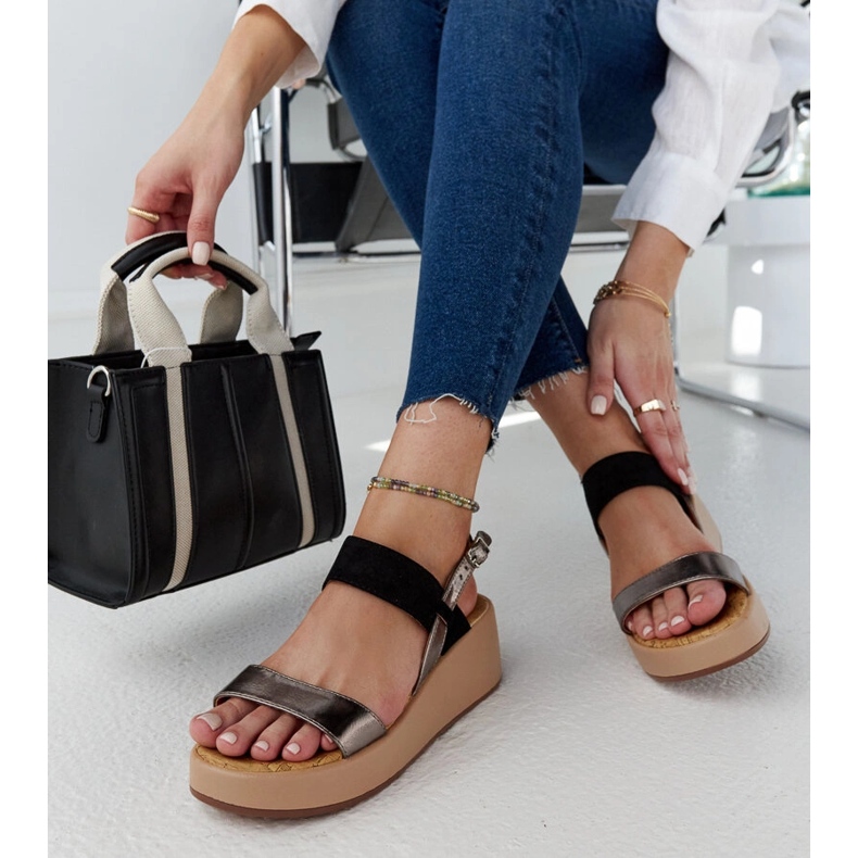 Sandały na koturnie Tonka czarne 1