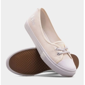 Trampki Lee Cooper LCW-24-31-2728L białe 1