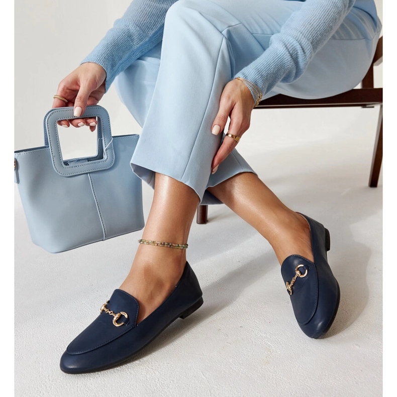 Granatowe mokasyny z klamerką Erminia niebieskie 1