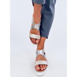 Sandałki na koturnie Caden Silver srebrny 2