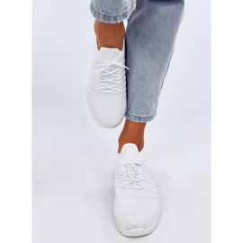 Buty sportowe skarpetkowe Sharpe White białe 1