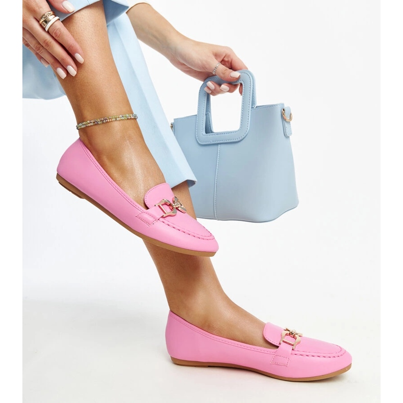 Ciemnoróżowe mokasyny z klamerką Najla 1