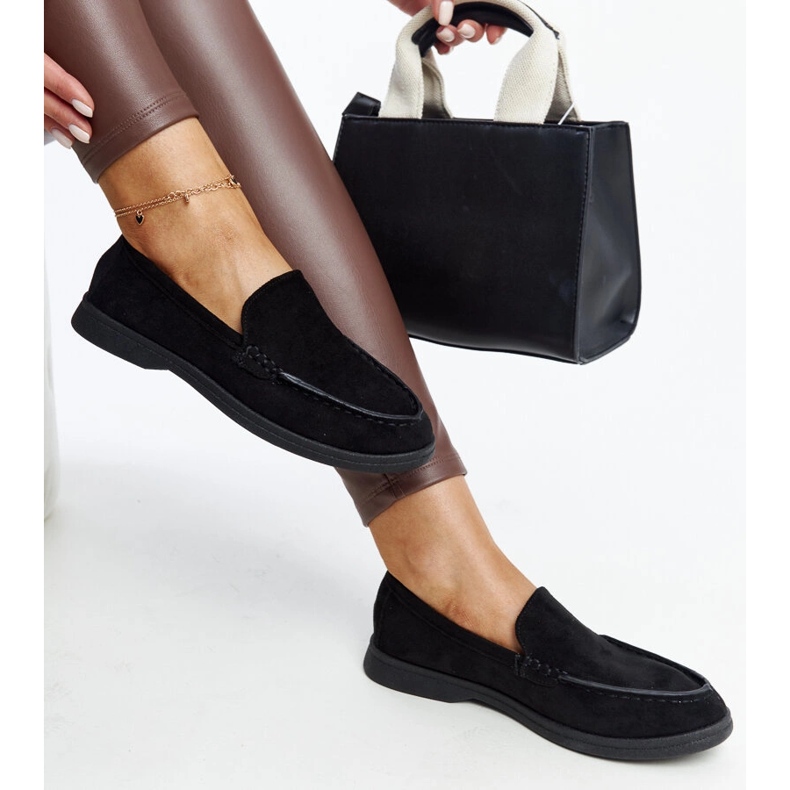 Czarne zamszowe półbuty Rumay 1