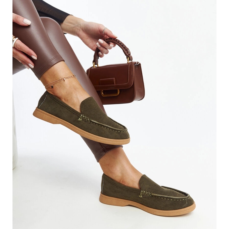 Ciemnozielone zamszowe półbuty Rumay 1