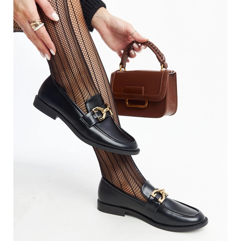 Czarne mokasyny z klamerką Lea 1