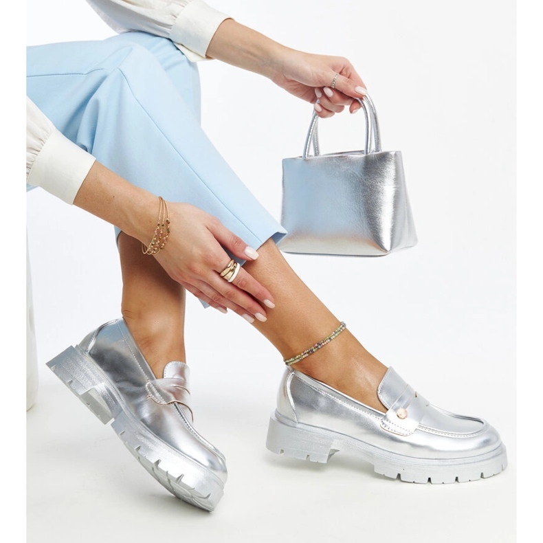 Srebrne mokasyny Eko skórzane Mladenka srebrny 1