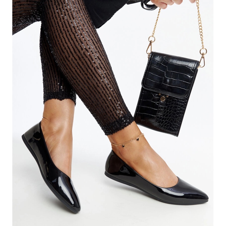 Czarne lakierowane baleriny Brankica 1