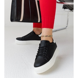 Czarne sneakersy na grubej podeszwie Ruta 2