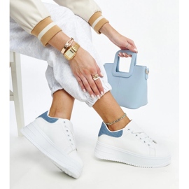 Białe buty sportowe na platformie Ottavia 1