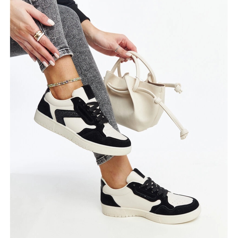 Biało-czarne sneakersy z brokatem Juwan 1