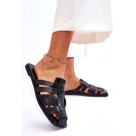 Damskie klapki z eko-skóry czarne 4