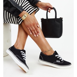 Czarne klasyczne tenisówki Erla 1