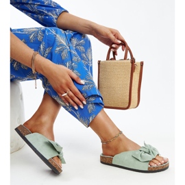 Jasnozielone klapki na korkowej podeszwie Aamu 1