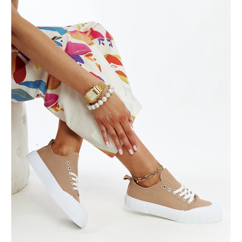 Brązowe materiałowe trampki Eduarda 1