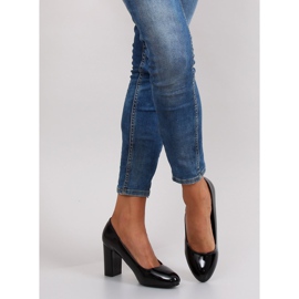 Lakierowane czółenka szeroki obcas m263p Black czarne 1