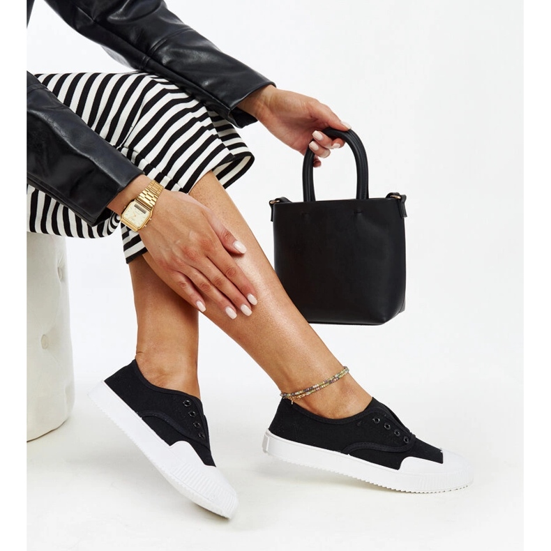 Czarne wsuwane tenisówki Feyza 1