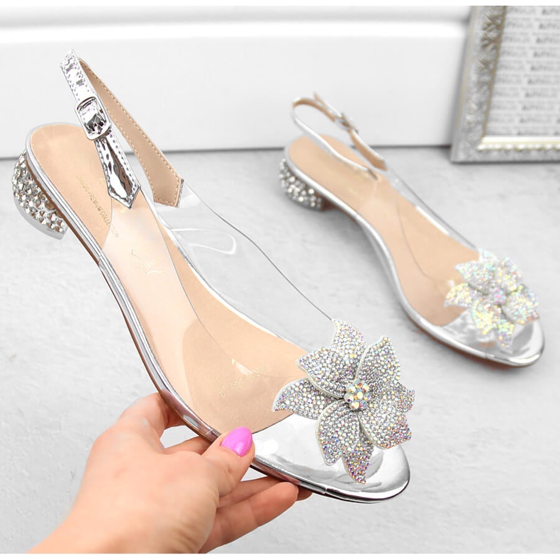 Transparentne sandały damskie lakierowane z cyrkoniami srebrne S.Barski MR38-383 srebrny 1