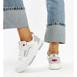 Białe sneakersy damskie Cross Jeans 4