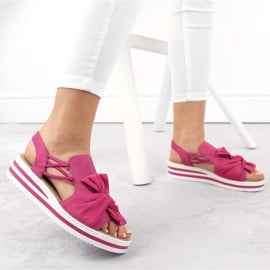 Komfortowe sandały damskie na platformie wsuwane fuksja Rieker V0256-31 różowe 2
