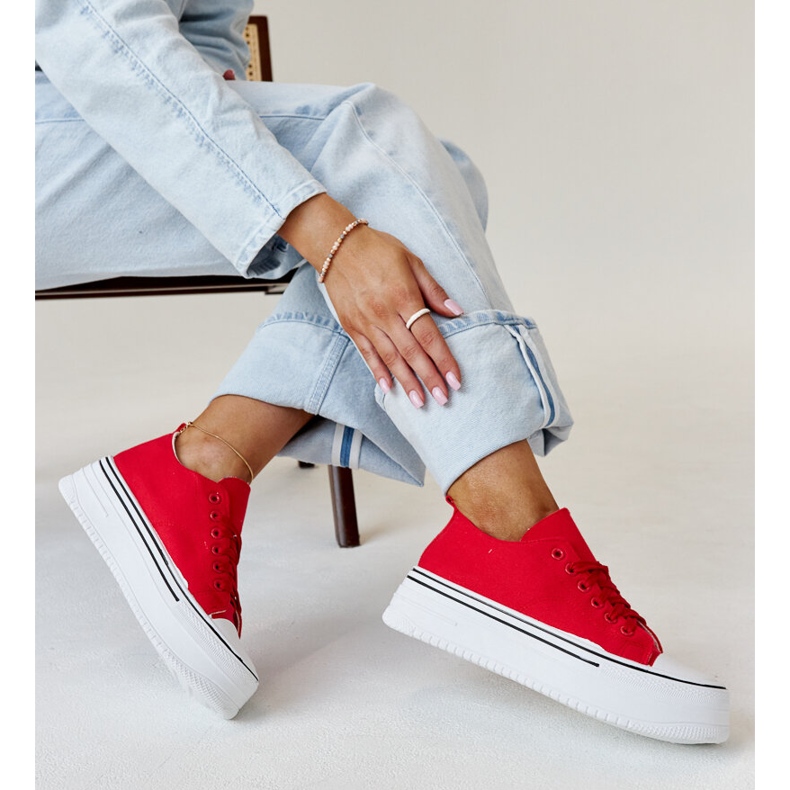 Czerwone trampki na grubej podeszwie Bahira 1