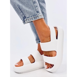 Sandałki piankowe Rickett White białe 2