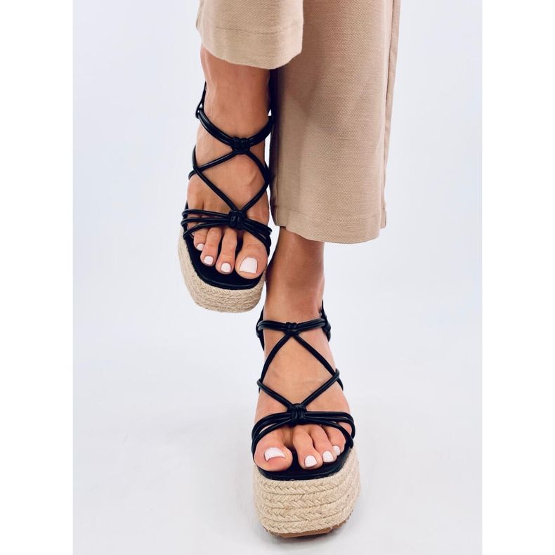 Sandałki espadryle na koturnie Pascai Black czarne 1