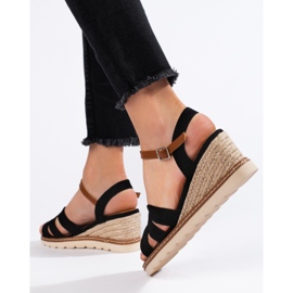 Sandały damskie na koturnie czarne 2