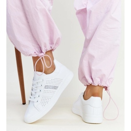 Białe sneakersy eko skóra Berdine 4
