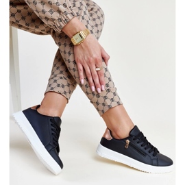 Czarne sneakersy z suwakiem na boku Shanna 1