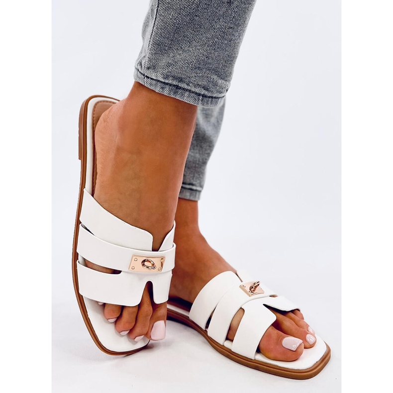 Klapki damskie Daudi White białe 2