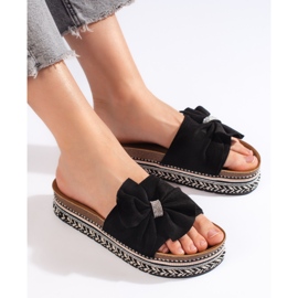 Zamszowe klapki z kokardą czarne 2