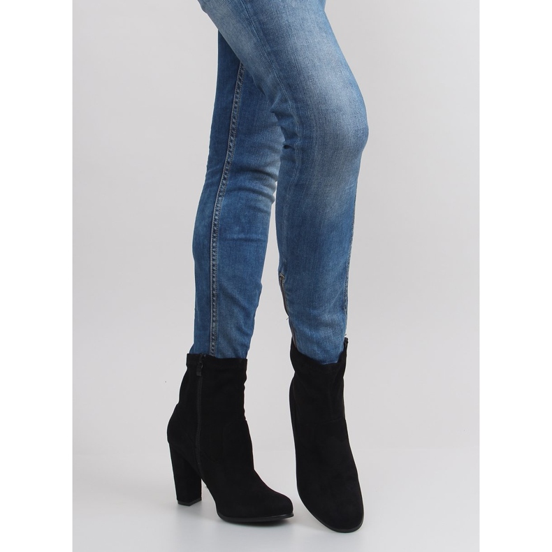 Jesienne botki na obcasie A921 black czarne 2