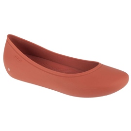 Buty Crocs Brooklyn Flat 209384-2DT czerwone 1