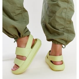 Zielone sandały Attiana 5