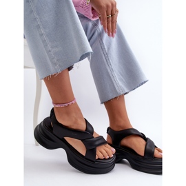 Skórzane Sandały Damskie Na Masywnej Podeszwie Czarne GOE NN2N4106 2