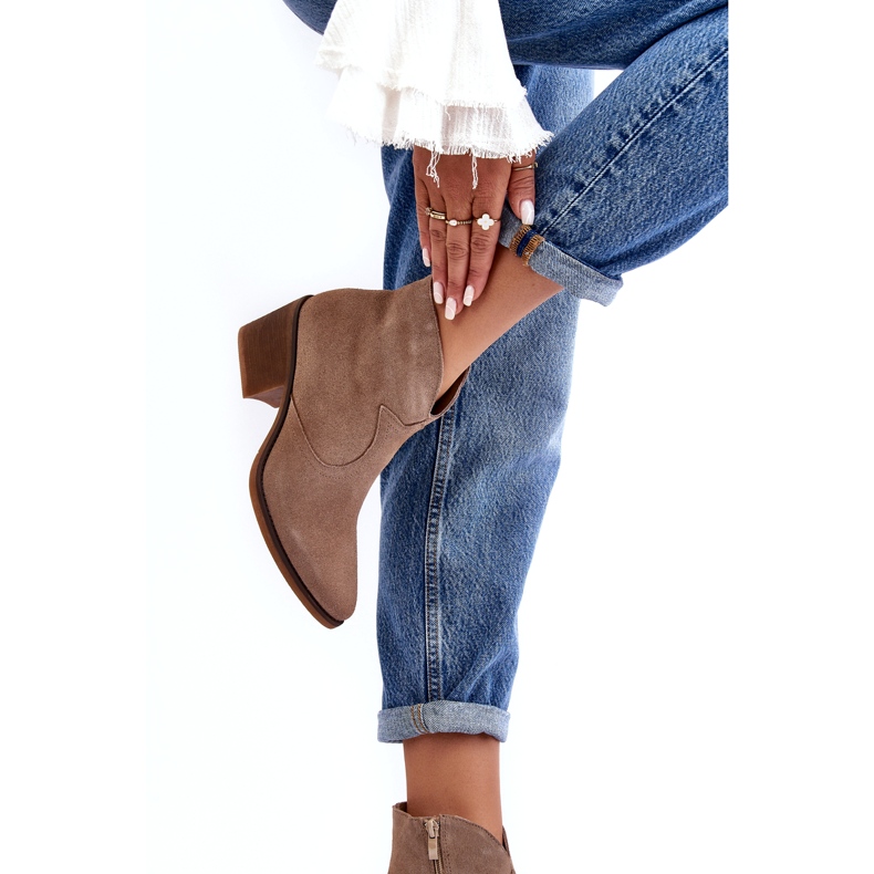 S.Barski Zamszowe Botki Kowbojki Na Suwak D&A SN622-29 Ciemnobeżowe beżowy 2