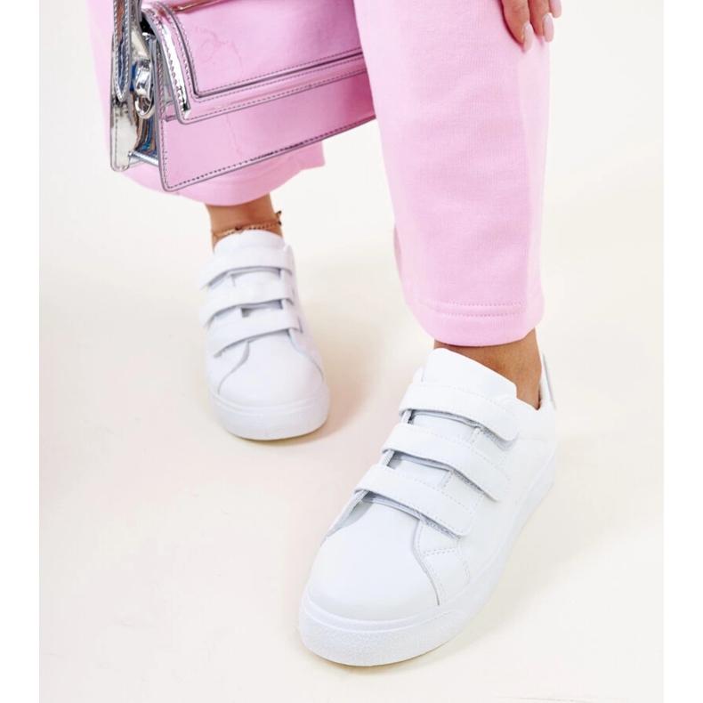 Biało-srebrne sneakersy na rzepy Samala białe 1