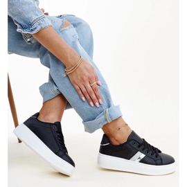 Czarne sneakersy Basmalia 1