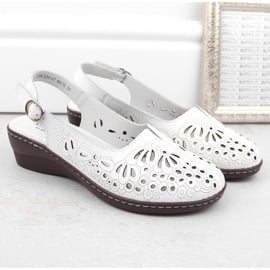 Skórzane komfortowe sandały damskie pełne ażurowe białe T.Sokolski L24-27 6