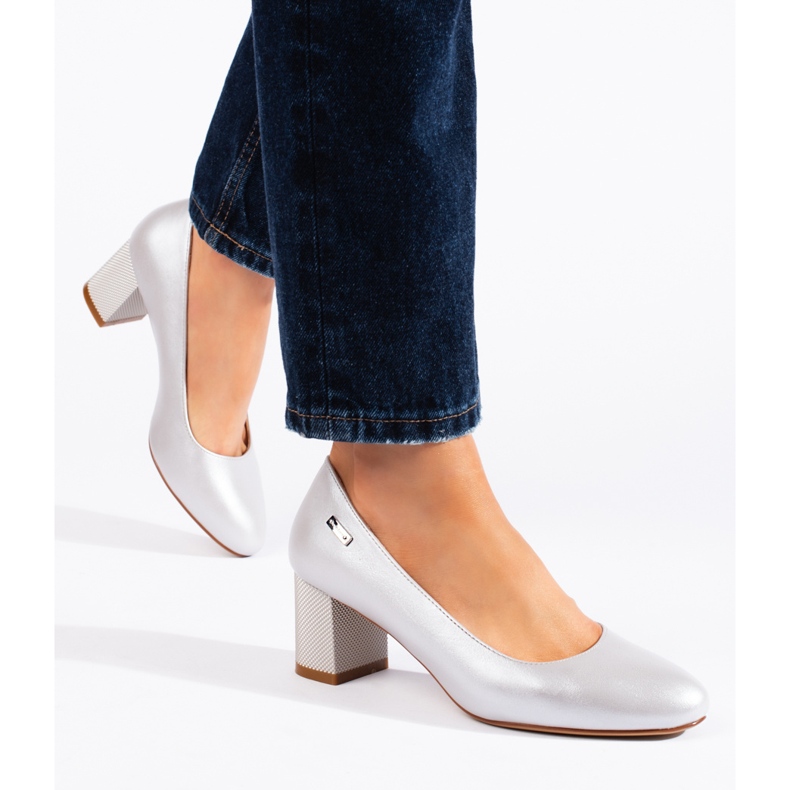 Srebrne czółenka damskie na słupku Sergio Leone srebrny 1