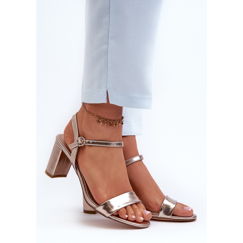 Sandały Na Słupku Szampańskie Glindra złoty 2