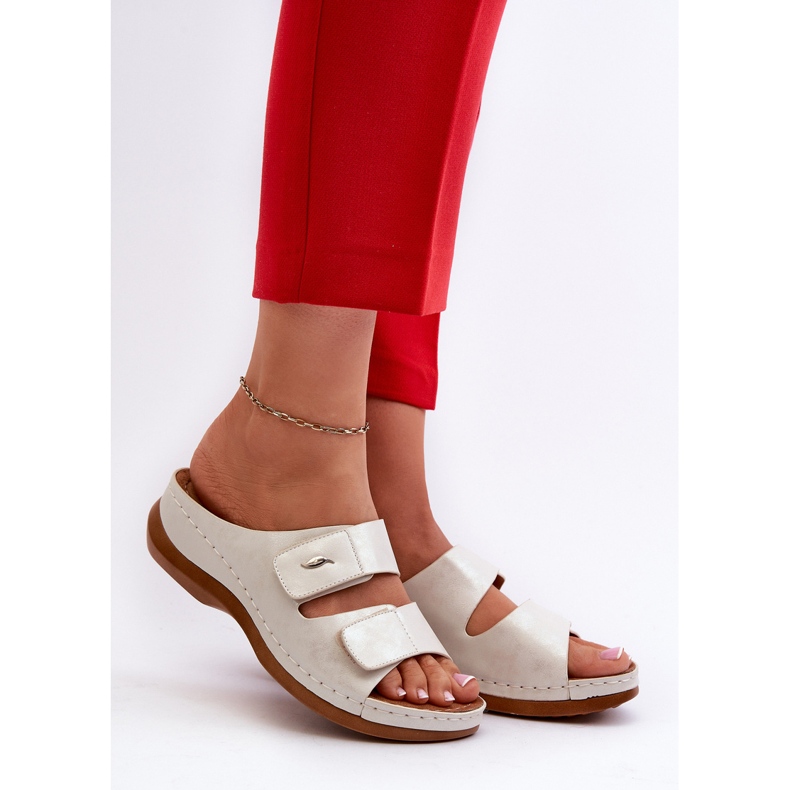 Lekkie Klapki Damskie Z Eko Skóry Srebrne Frellia srebrny 2