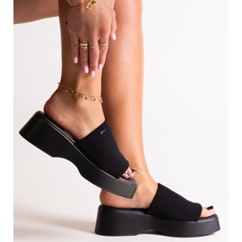 Czarne klapki na platformie Big Star NN274021 1