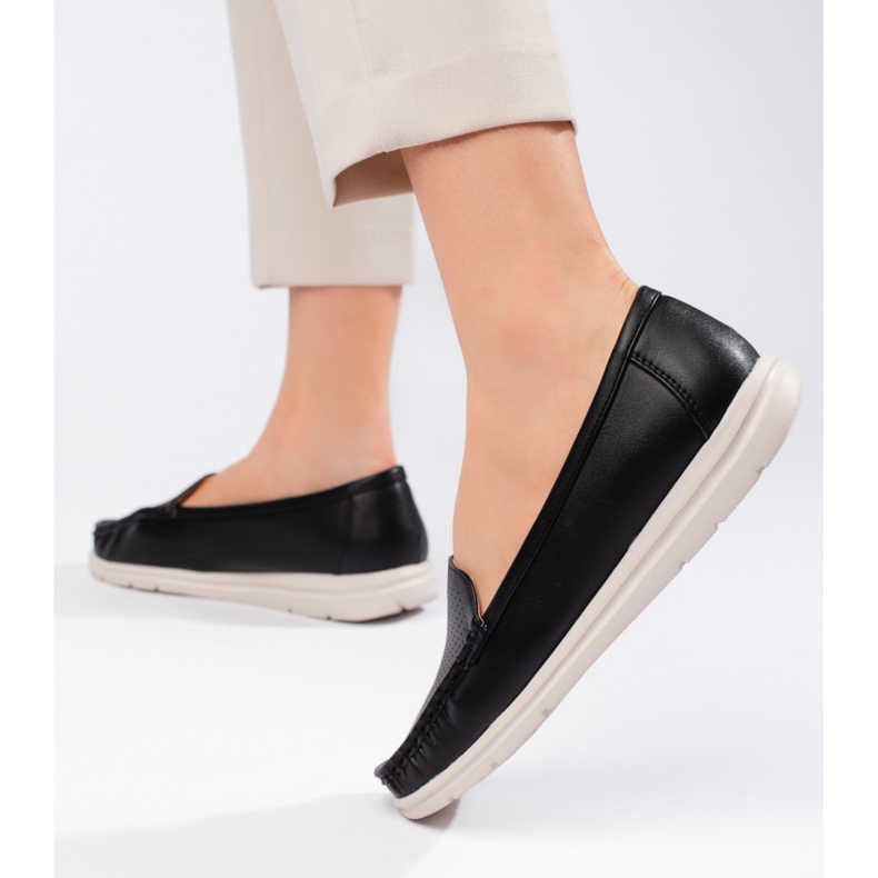 Czarne mokasyny damskie 1
