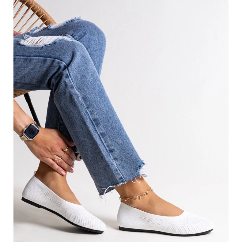 Białe baleriny materiałowe Yafia 1