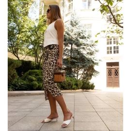 Białe klapki na niskim obcasie Maloua 2