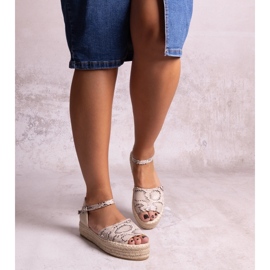 Beżowe sandały na platformie Martella beżowy 1