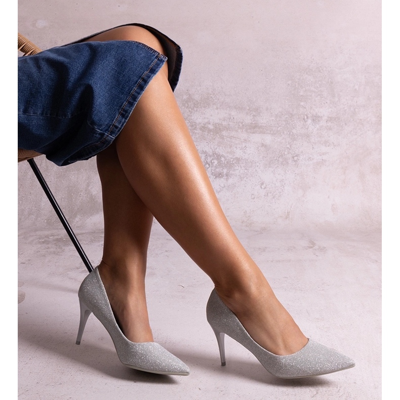 Srebrne brokatowe szpilki ze skórzaną wkładką Makaya srebrny 1