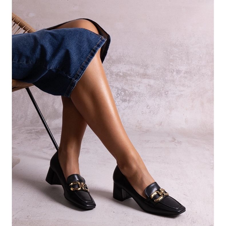 Czarne czółenka z kwadratowym noskiem Alhena 1