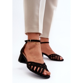 Sandały Damskie Z Eko Zamszu Na Niskim Obcasie Czarne Monsha 2